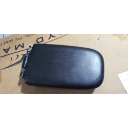 84877149 Cadillac XT6 Center Console Armrest 2020-2024