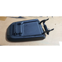 84877149 Cadillac XT6 Center Console Armrest 2020-2024