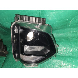 92102-S2000 Hyundai Santa Fe Right Halogen Headlight 2019-2020