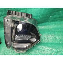 92102-S2000 Hyundai Santa Fe Right Halogen Headlight 2019-2020