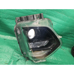 92102-S2000 Hyundai Santa Fe Right Halogen Headlight 2019-2020