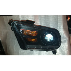 AR33-13006-BD Ford Mustang Left Halogen Projector Headlight 2010-2012