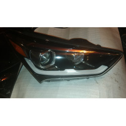 Hyundai Santa Fe Right LED Xenon Headlight 2016-2017