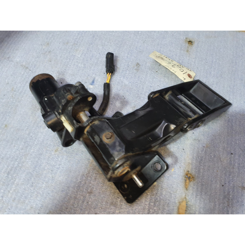 68275813AB Dodge Ram 1500 Left Running Board Step Bracket Motor 2019-2023