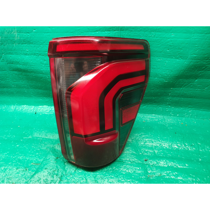 RL34-13B504-CA Ford F-150 Right Blind Spot Radar LED Tail Lamp 2024