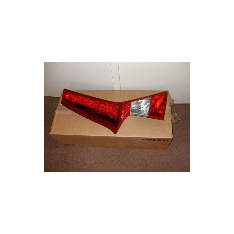 31265455 Volvo V70 Left Tail Lamp 2008-2012