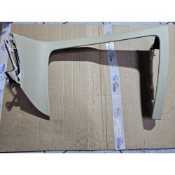 84076084 Cadillac XT5 Right Dashboard Glove Box Panel Bezel Trim Cover