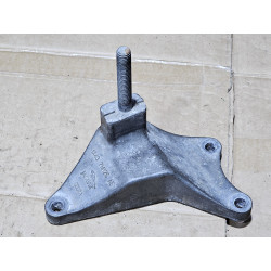 1X437M125AE Jaguar X-Type Transmission Mount Bracket 2002-2008