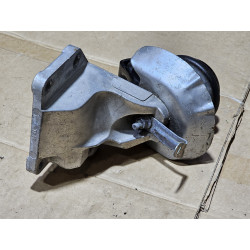 11220-CD002 Nissan 350Z Left Engine Bracket Mount 2003-2008 11233-AF401