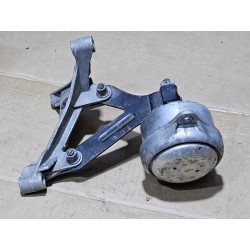 98637515400 Porsche Boxster 986 Right Auto Transmission Mount 1997-2004