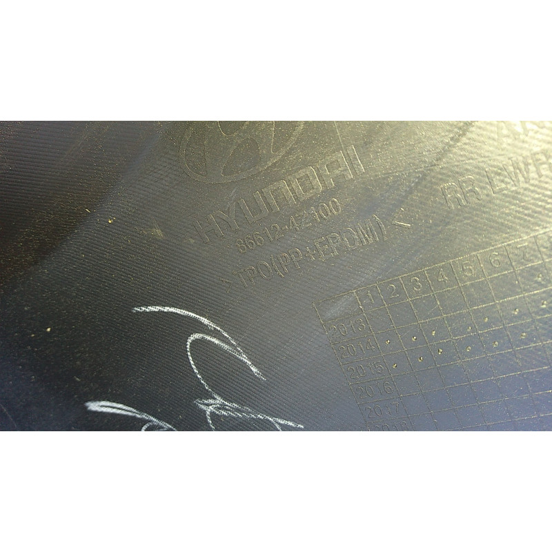 86612-4Z100 Hyundai Santa Fe Sport Rear Lower Bumper Cover 2013-2016