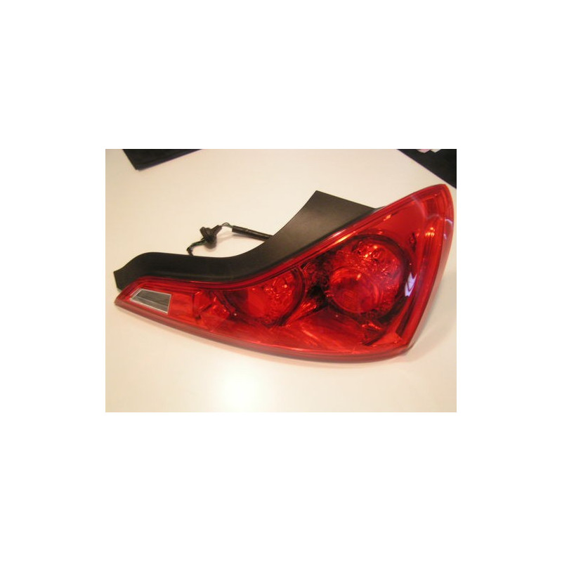 26550-JL00B Infiniti G37 Right LED Tail Lamp 2008-2014
