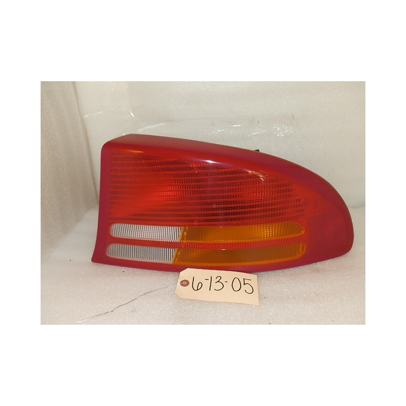 04574960AW Dodge Intrepid Right Tail Lamp 1998-2004 04574960AK