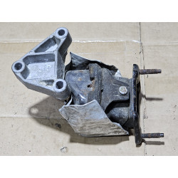 4593243 Chrysler 300M Left Engine Bracket Mount 1998-2004 4593184
