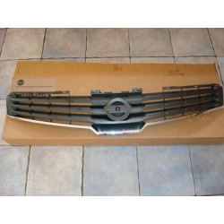 62070-ZM70A Nissan Quest Chrome Grille 2006-2010 62076-ZM70A