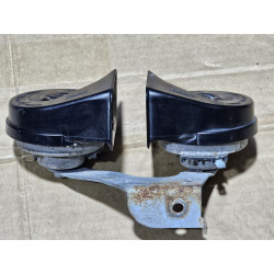 3R3T-13A803-AA Ford Mustang Horns 1999-2004