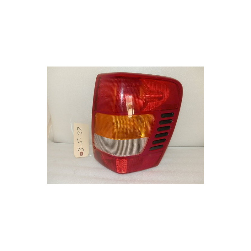 55155138 Jeep Grand Cherokee Right Tail Lamp 1999-2004