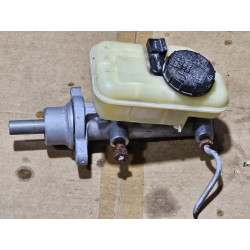 Lincoln Mark VIII Brake Master Cylinder Brake Fluid Reservoir 1993-1998