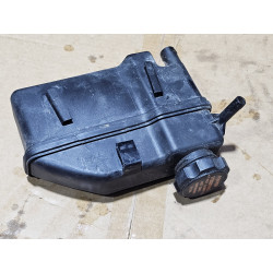 8649720 Volvo S60 Brake Fluid Reservoir
