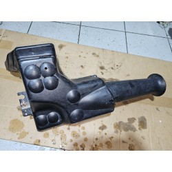 F3LE-9F805-AD Lincoln Mark VIII Right Air Cleaner Intake Resonator Duct