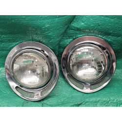 DAC2110 Jaguar XJ6 Headlight With Chrome Bezel Pair 1976-1987