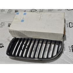 51137120007 BMW 3 Left Chrome Grille 2006-2009 51137120009
