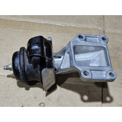 11220-CD002 Nissan 350Z Right Engine Bracket Mount 2003-2008 11232-AF400