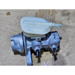 Ford Focus Brake Master Cylinder 2009-2011