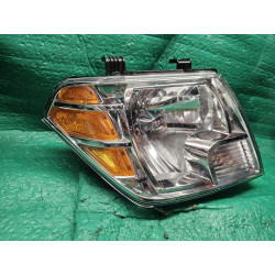 26010-ZL40A Nissan Frontier Right Headlight 2009-2021 26010-ZL40B