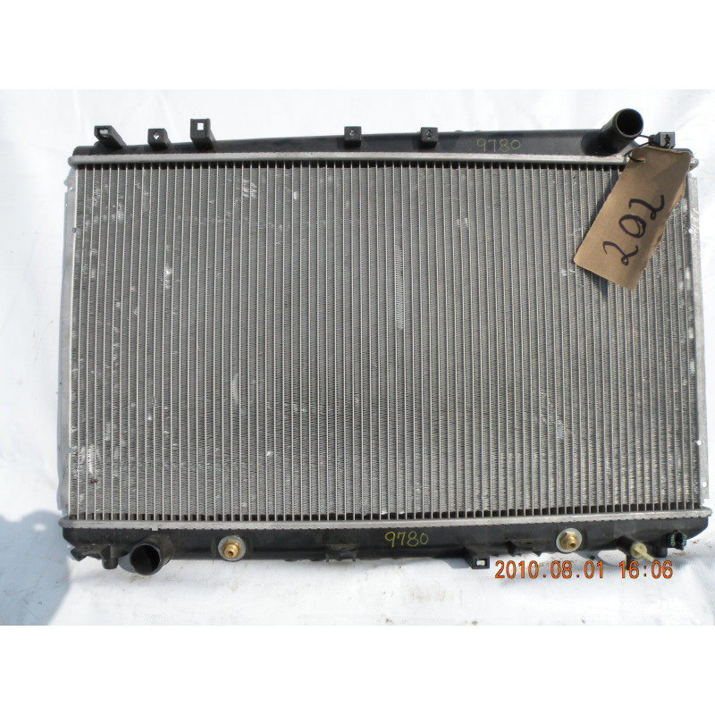 16400-20090 Toyota Camry Radiator 1997-2001