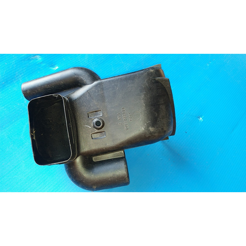 68022213AB Jeep Grand Cherokee Air Duct 2011-2018