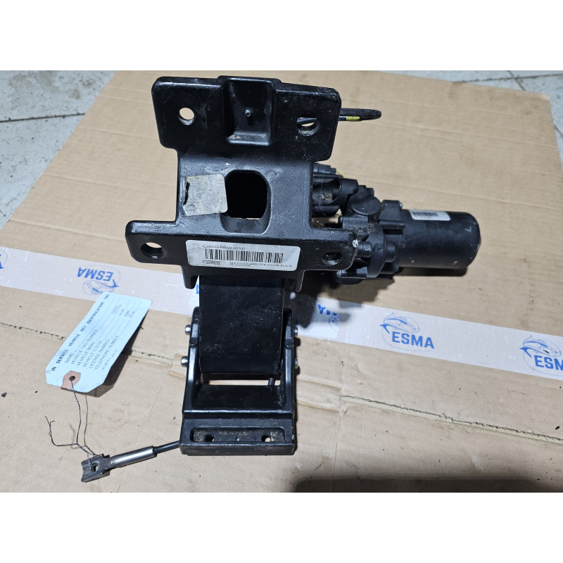 JL1B-16B468-AK Ford Expedition Right Running Board Step Bracket Motor