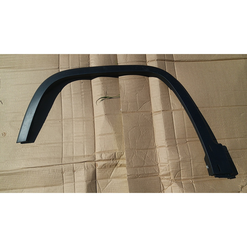 68210309AE Jeep Cherokee Front Left Fender Flare Molding 2014-2017