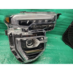 87818235 GMC Canyon Right LED Headlight 2023-2025 86584230
