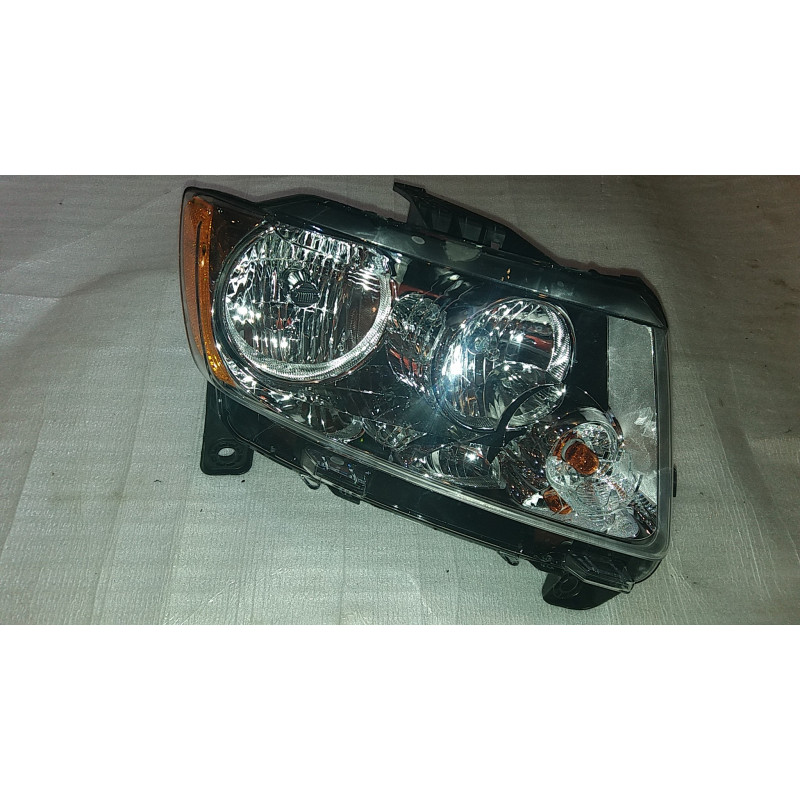 55079378AF Jeep Grand Cherokee Right Halogen Headlight 2011-2013