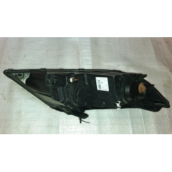 92101-1U200 Kia Sorento Left Halogen Headlight 2011-2012