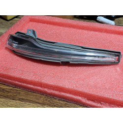 Mercedes-Benz C-Class Left Mirror LED Turn Signal Lamp 2014-2021 | S-Class