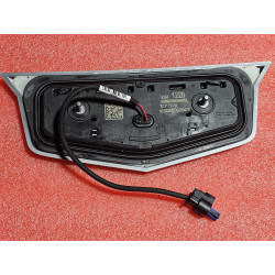 85641228 Cadillac Escalade Rear Tailgate Trunk Release Switch Emblem