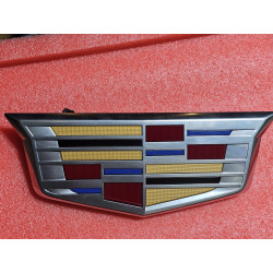 85641228 Cadillac Escalade Rear Tailgate Trunk Release Switch Emblem