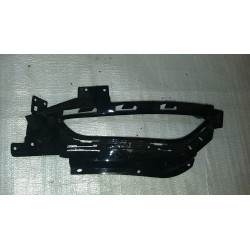 68203004AC Chrysler 200 Right Fog Lamp Cover Bezel 2015-2018