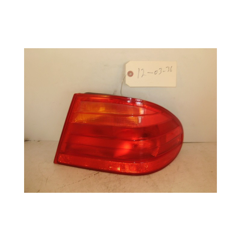 Mercedes-Benz E-Class Right Tail Lamp 1996-2002