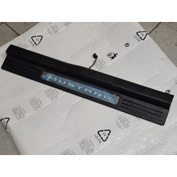 AR33-6313201-BF Ford Mustang Left LED Sill Plate 2010-2014 AR33-6313201-BDW