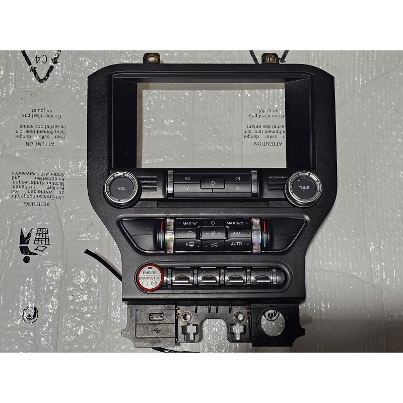 FR3T-18E245-CE Ford Radio CD AC Heater Climate Control Center Console Panel