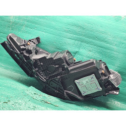 68342192AC Chrysler Pacifica LED/Halogen Headlight Assembly (Right)