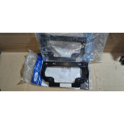 JR3Z-17754-A Ford Mustang Rear Bumper Center Mount Frame Bracket 2018-2023