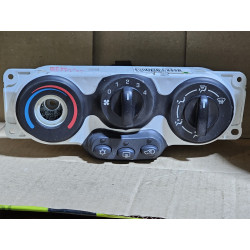 22721362 Saturn Vue AC Heater Climate Control 2003
