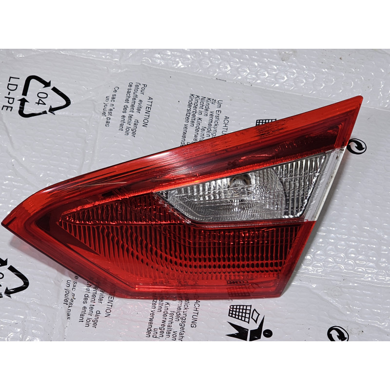 BM51-13A602-CH Ford Focus Right Inner Decklid Tail Lamp 2012-2014