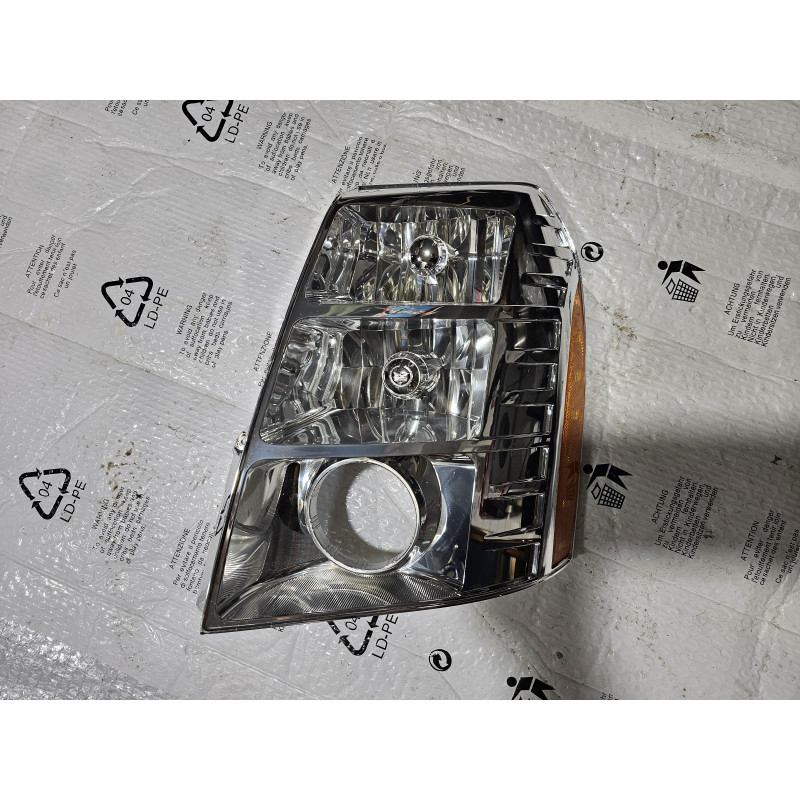 25897648 Cadillac Escalade Left Xenon Headlight Chrome Insert Bezel