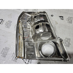 25897648 Cadillac Escalade Left Xenon Headlight Chrome Insert Bezel