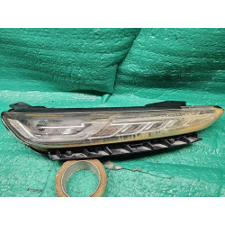 92208-J9010 Hyundai Kona Right LED Daytime Running Headlight 2018-2021